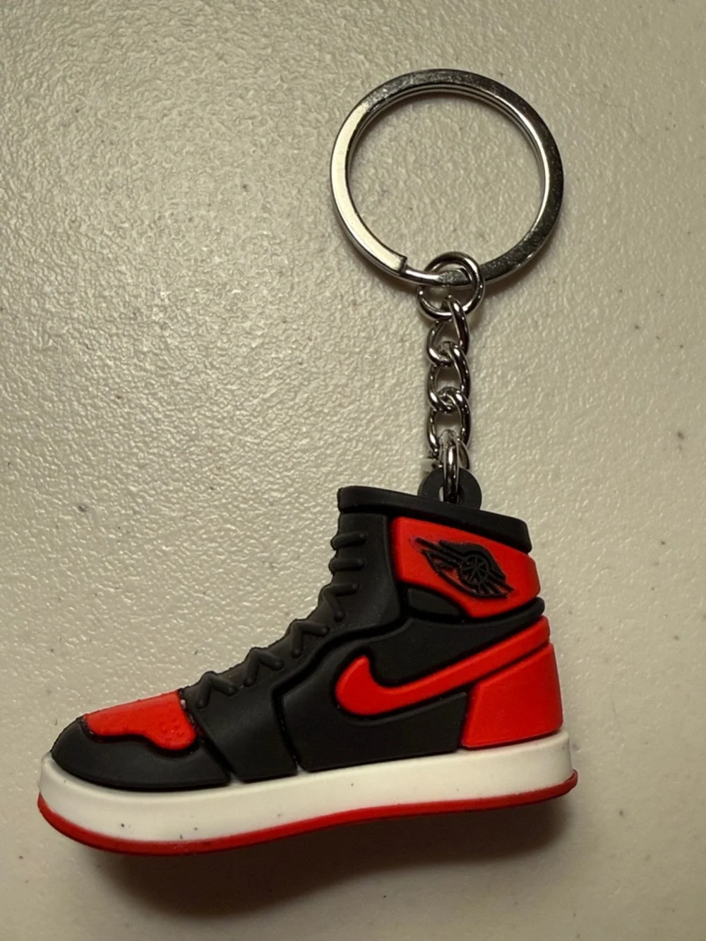 Nike Air Jordan 1 Style Keychain Shoe - Black & Red